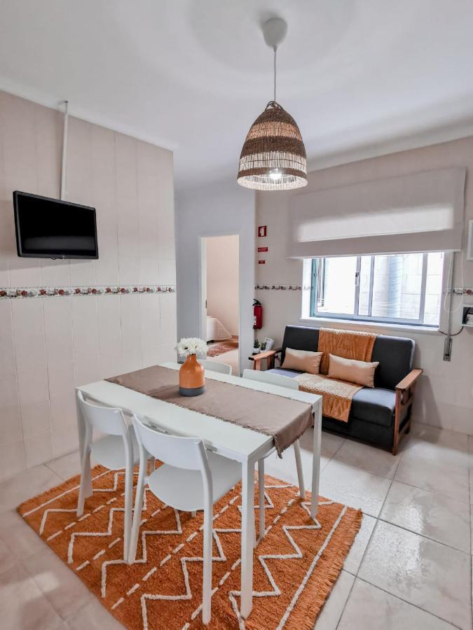 Cantinho Da Praia Apartments Nazare Exterior photo